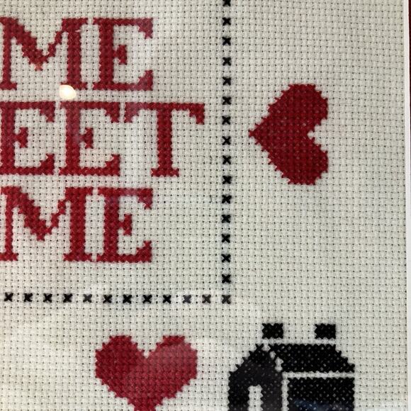 Home Sweet Home Framed Needlepoint, 15”x13” Black Houses Red Hearts, Handmade - Picture 4 of 10